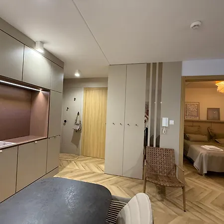 Mec-2 Apartment Mechelinki
